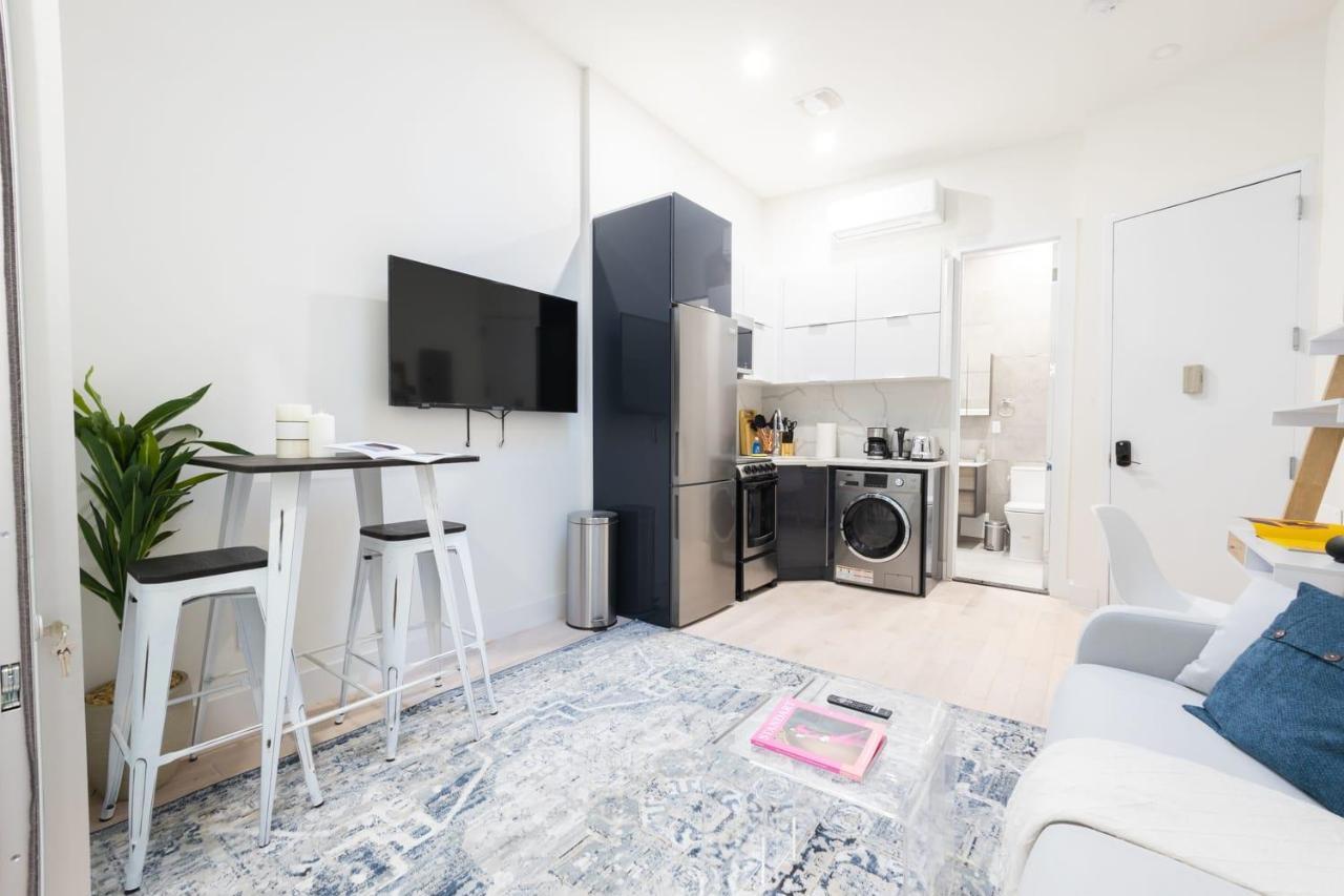 317-2a Sleek Modern 1br Ues W D * New York