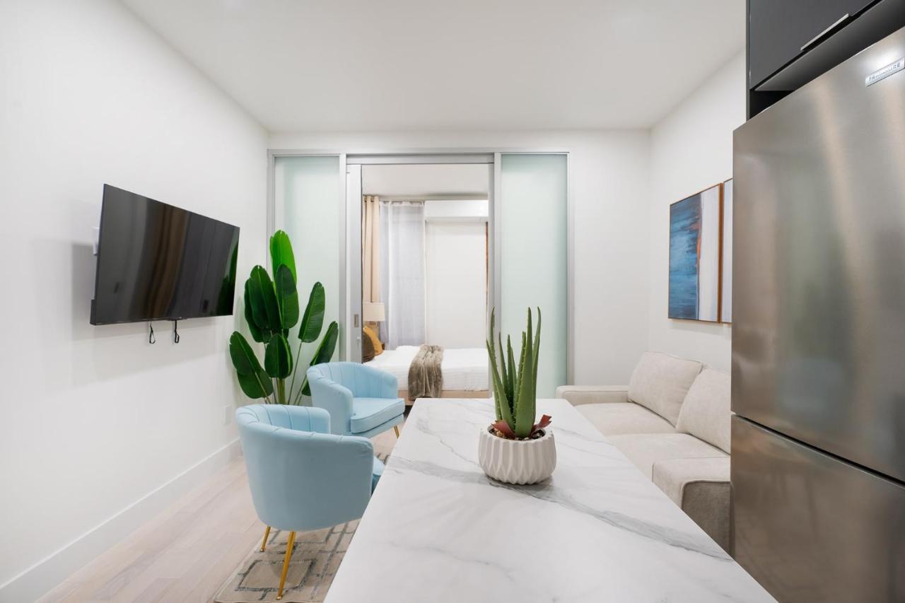 Apartment 317-2a Sleek Modern 1br Ues W D